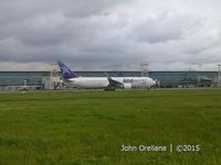 José Joaquín de Olmedo International Airport - LAN CC-CXJ - by John Orellana
