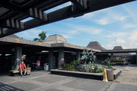 Kona International Airport, Kailua-Kona, Hawaii United States (PHKO) - Open air gate area at Kailua-Kona - by Micha Lueck