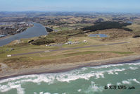 Wanganui Airport - transiting WU - by Peter Lewis