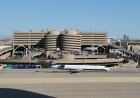 Phoenix Sky Harbor International Airport (PHX) - the parkings are the perfect spot for photographers ! - by olivier Cortot