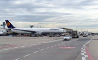 Frankfurt International Airport, Frankfurt am Main Germany (EDDF) - Long road to terminals.... - by Holger Zengler