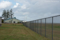 Sandspit Airport - Area between main terminal and maintenance area. - by Remi Farvacque