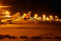 Hong Kong International Airport, Hong Kong Hong Kong (HKG) - Hong Kong International Airport - by miro susta