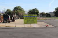Santa Paula Airport (SZP) - Newly installed Pilot's Information sign at Rwy 22 Threshold run-up area. The older one about disintegrated. - by Doug Robertson