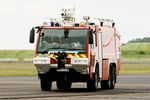 Châteaudun Airport - Fire truck, Châteaudun Air Base 279 (LFOC) - by Yves-Q